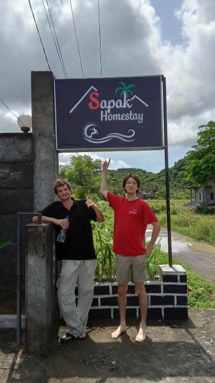 Sapak Bungalow 塞隆贝拉纳克 外观 照片