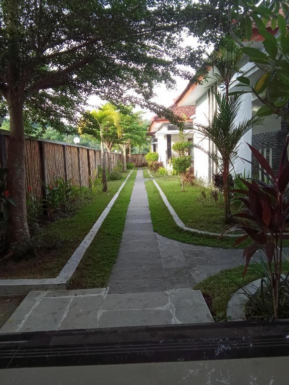 Sapak Bungalow 塞隆贝拉纳克 外观 照片