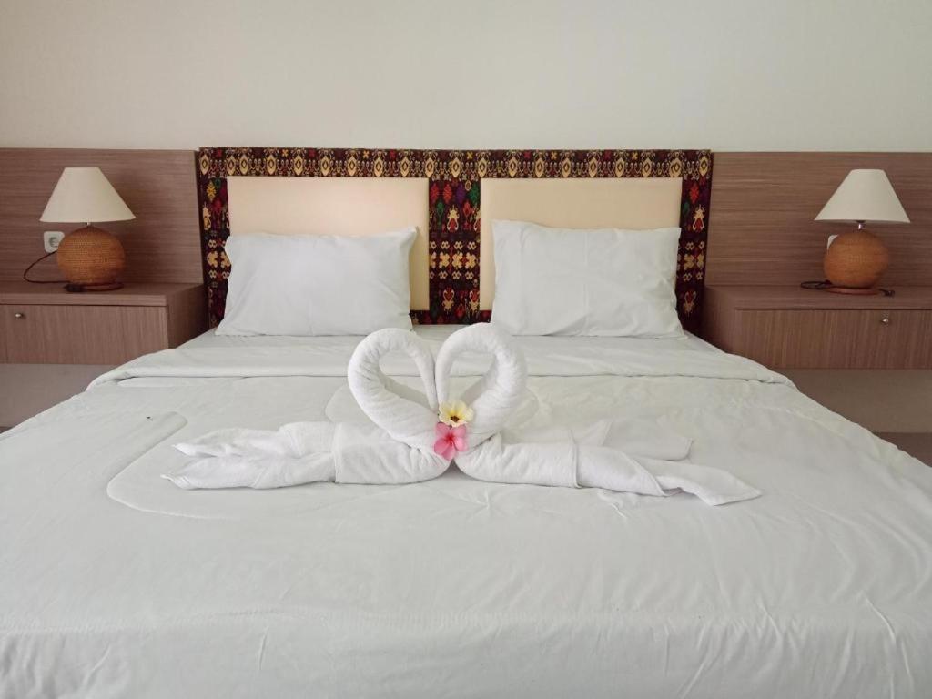 Sapak Bungalow 塞隆贝拉纳克 外观 照片