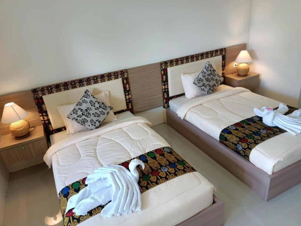 Sapak Bungalow 塞隆贝拉纳克 外观 照片
