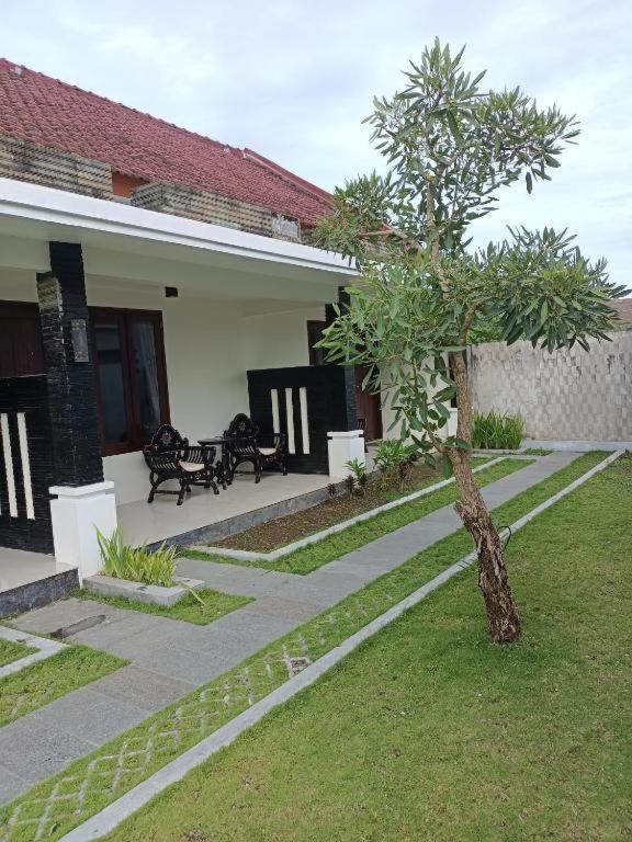 Sapak Bungalow 塞隆贝拉纳克 外观 照片