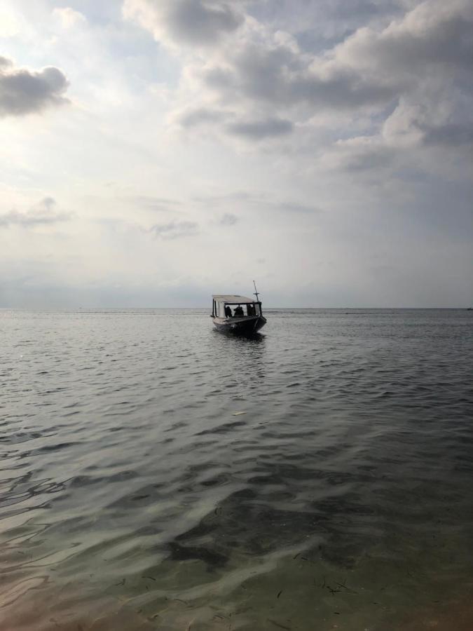 Sapak Bungalow 塞隆贝拉纳克 外观 照片